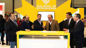 Caja Rural de Extremadura y Apyme renuevan su colaboración para apoyar a las empresas de Vegas Altas y La Serena