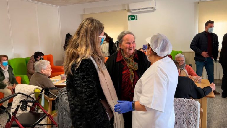 Torrejoncillo cuenta con un nuevo centro de atención a las personas mayores