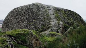 Peñas sacras de Extremadura. La Molineta (Trujillo-Cáceres). Grada 175. Julio Esteban Ortega