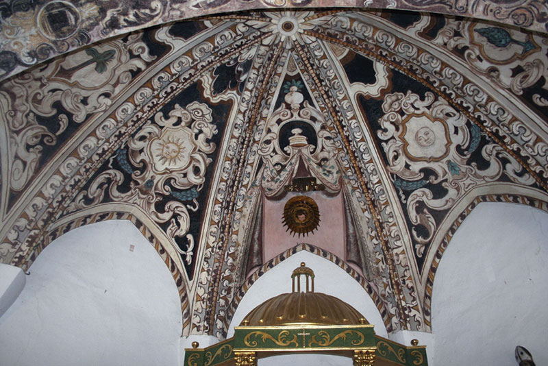 Las pinturas al fresco de la ermita de la Virgen de Belén de Cañamero. Grada 175. José Antonio Ramos