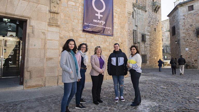 La Diputación de Cáceres conmemora el 8M con la iniciativa 'Mantener lo conseguido, afrontar los desafíos'