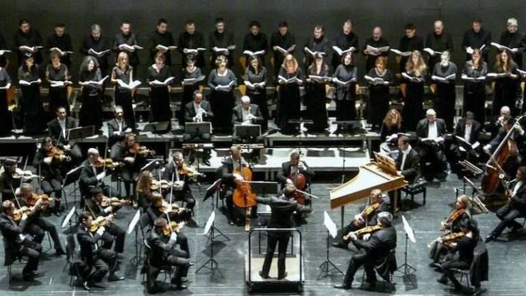 El viernes 17 de marzo la reputada directora de orquesta Catherine Larsen-Maguire debuta con la Orquesta de Extremadura como directora invitada