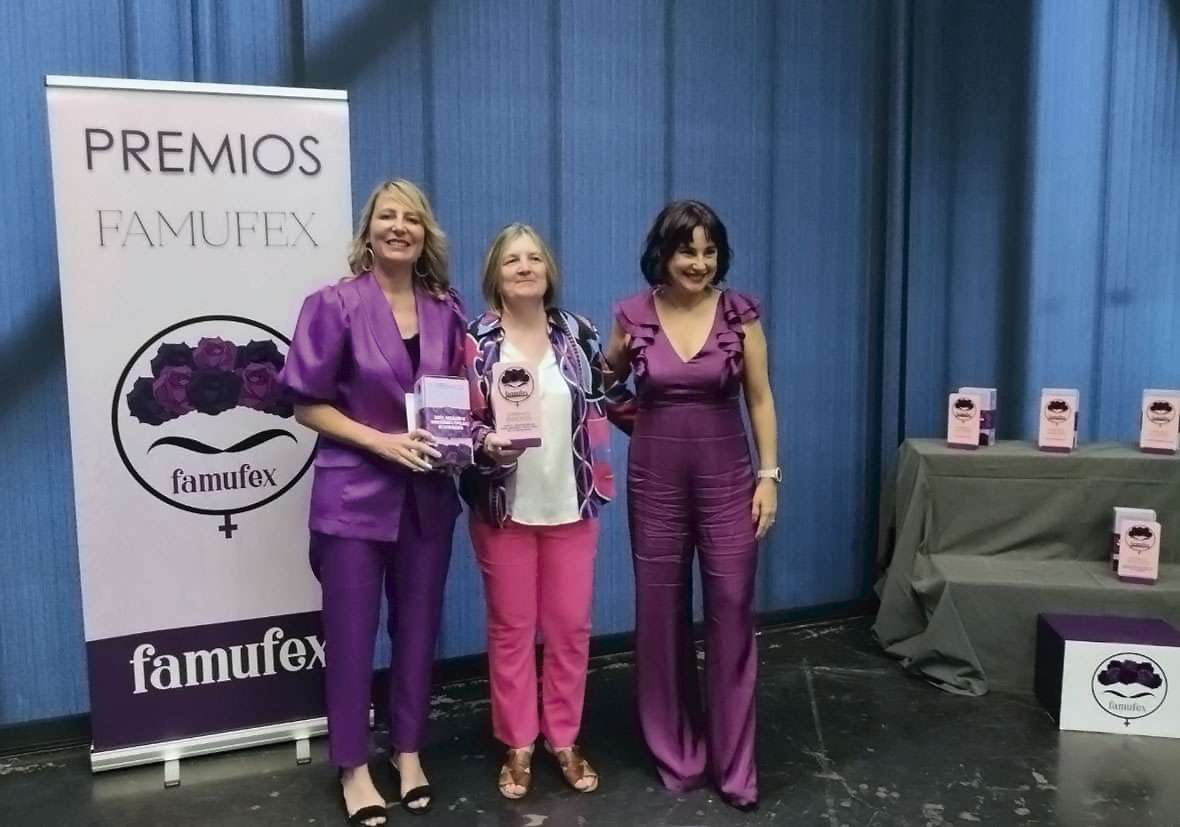 Aupex recibe el Premio Famufex por su promoción de la igualdad. Foto: Cedida
