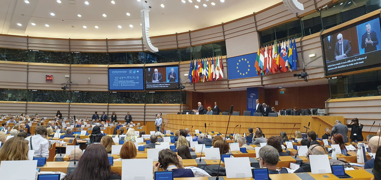 V Parlamento europeo de personas con discapacidad. Una Europa de todos y para todos