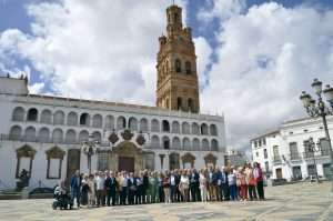 El Club Senior de Extremadura muestra su preocupación por el futuro de los grandes proyectos empresariales de la región