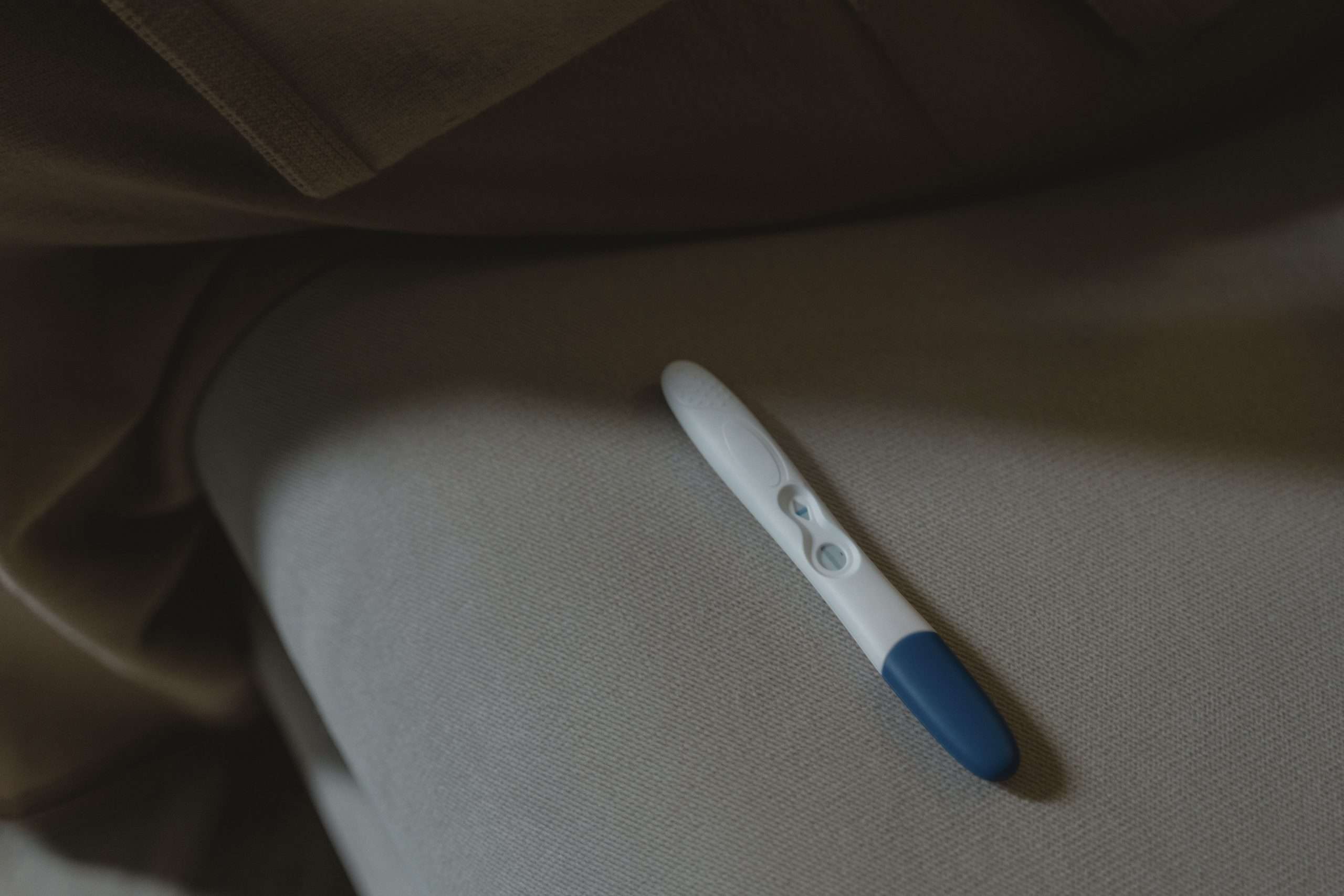 Alerta sobre la venta de test de embarazo ilegales en internet