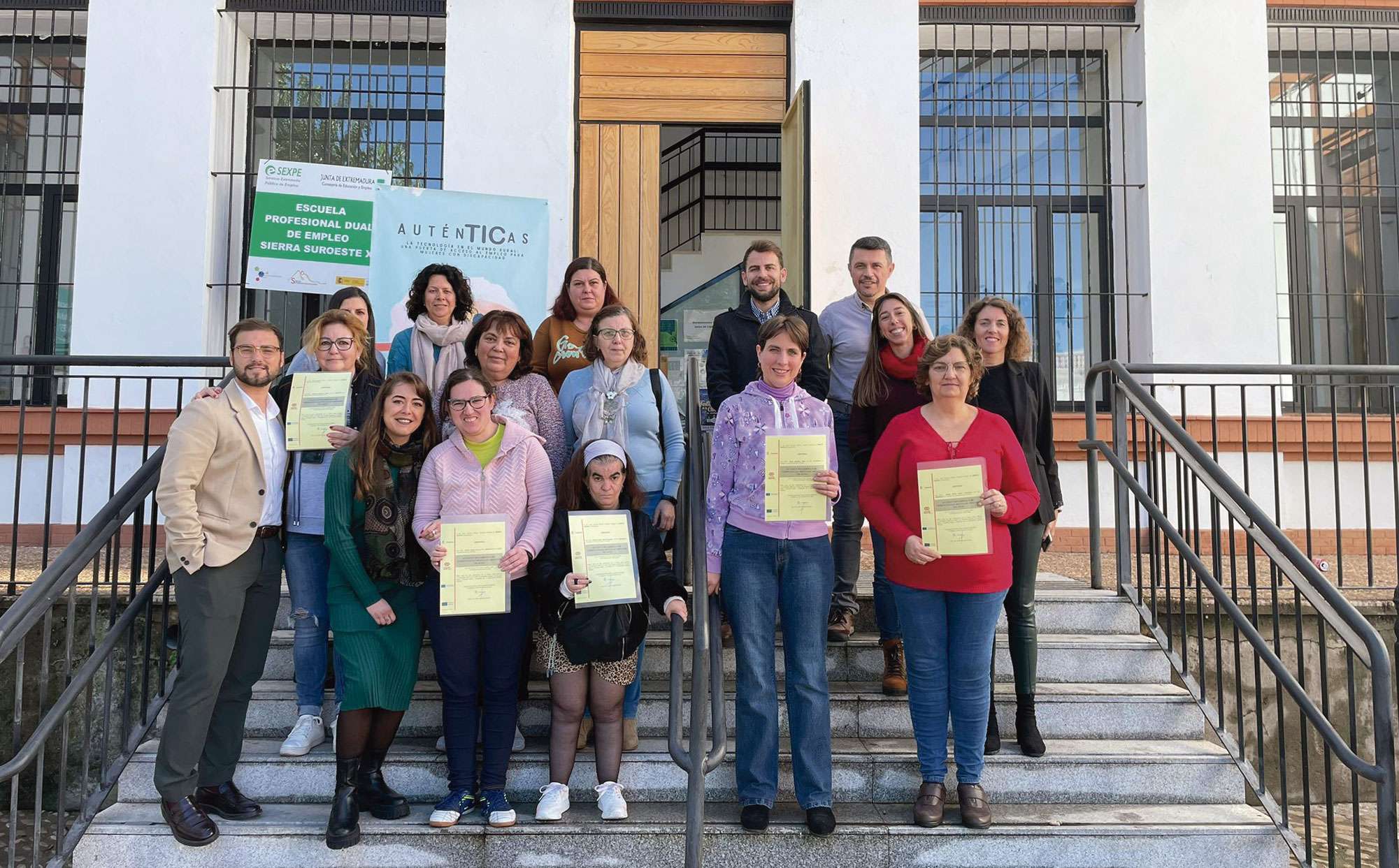 Desarrollo del proyecto ‘AuténTICas’ en Jerez de los Caballeros. Foto: Cedida