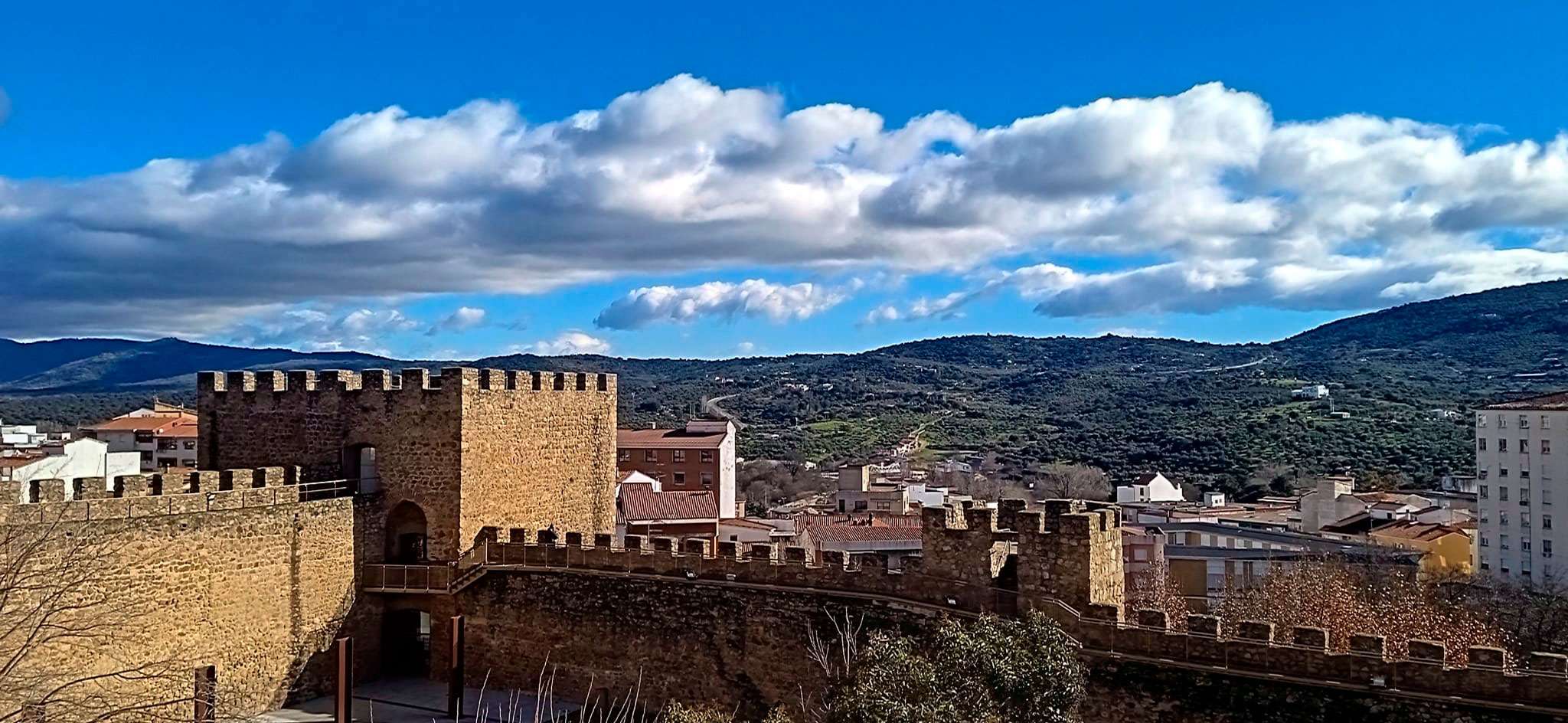 Desde la Torre Lucía. Mis marchas andando por Extremadura (I)