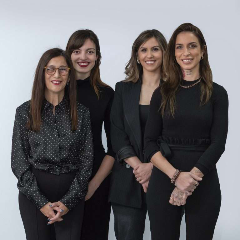 Susana Mangut, Aurora Samino, Alba Álvarez y Lidia Caldeira. Foto: Carlos Criado