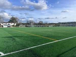 Torrejoncillo inaugura su nuevo campo de fútbol de césped artificial
