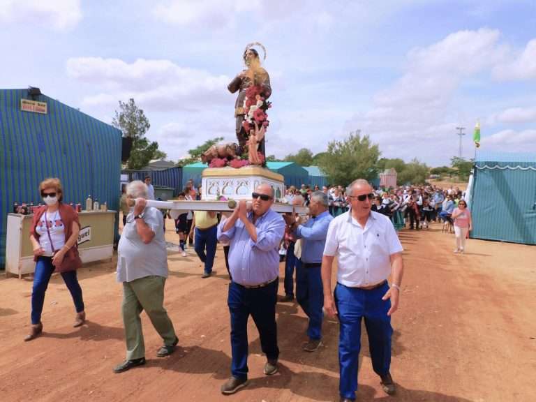 La Asociación de Amigos de San Isidro Labrador de Ribera del Fresno llama a la participación para honrar a su patrón