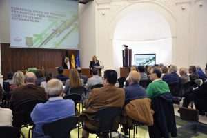 La Asamblea de Extremadura acoge la jornada del Club Senior ‘40 años de progreso. Propuestas para seguir construyendo Extremadura’