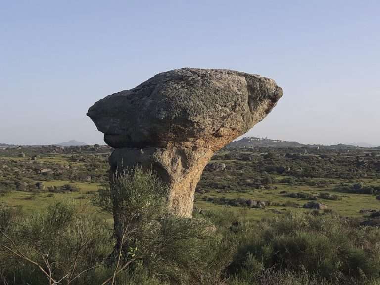 Berrocales sagrados de Extremadura. ‘Cancho Pinocho’, Huertas de Ánimas (Cáceres)