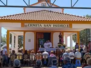 El Ayuntamiento de Ribera del Fresno convoca el concurso de carrozas para la Romería de San Isidro 2024