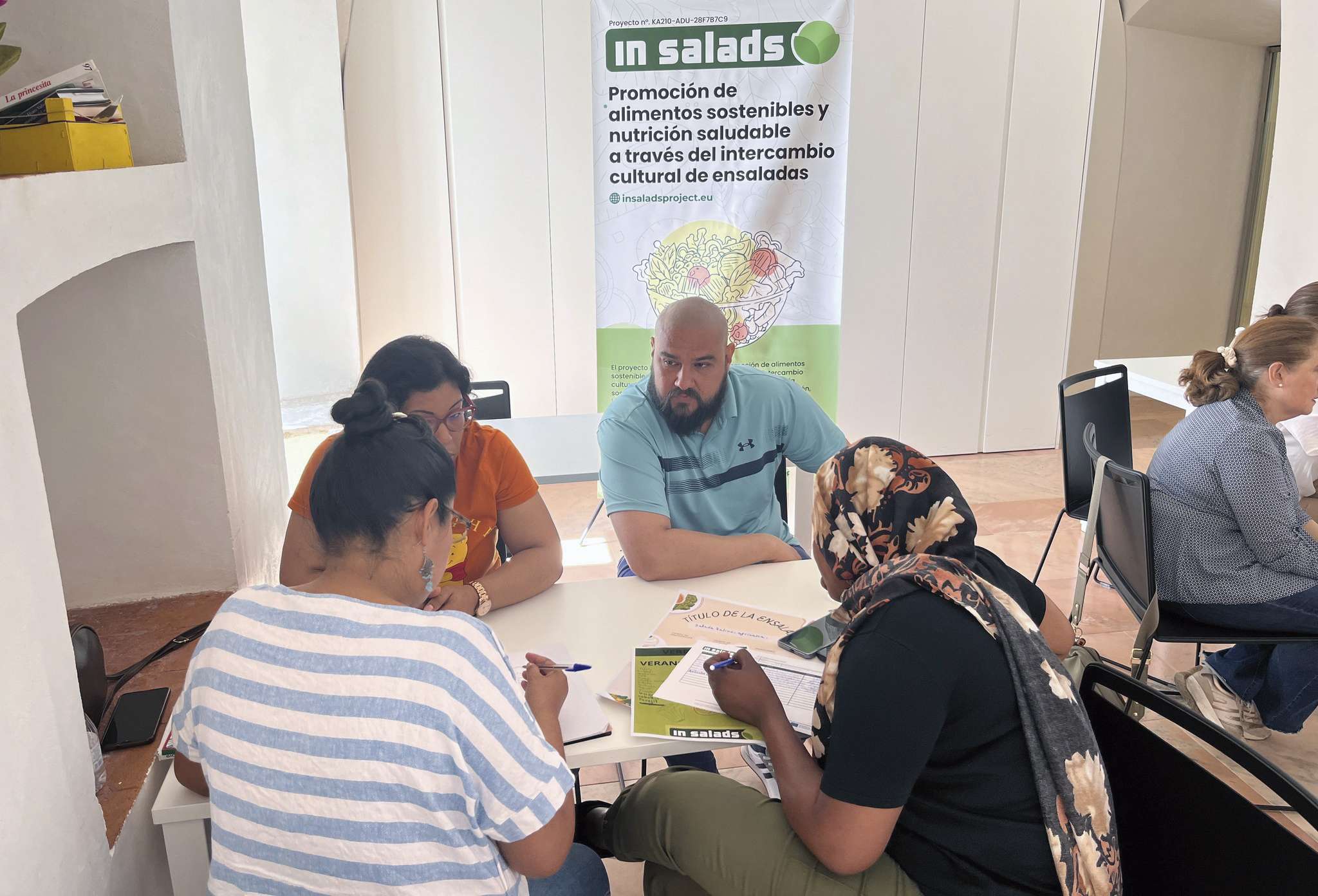 Aupex lleva el proyecto Erasmus ‘In-Salads’ a varias universidades populares