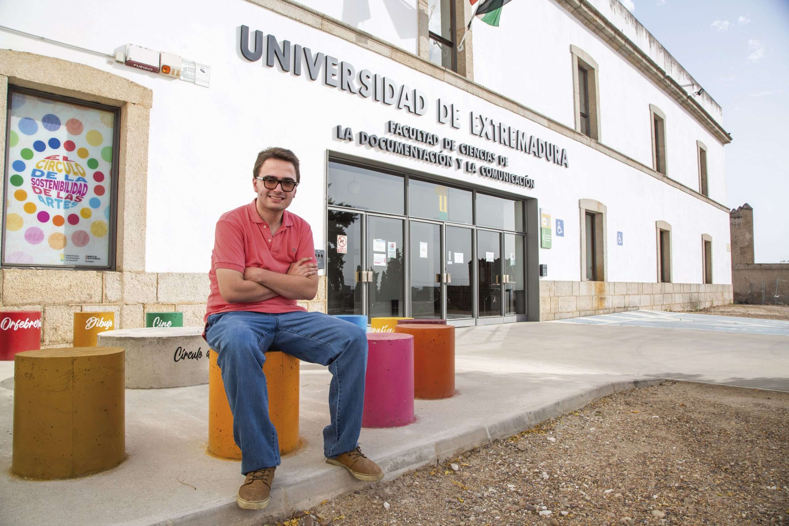 Javier Mendoza. El comunicador que rompe barreras