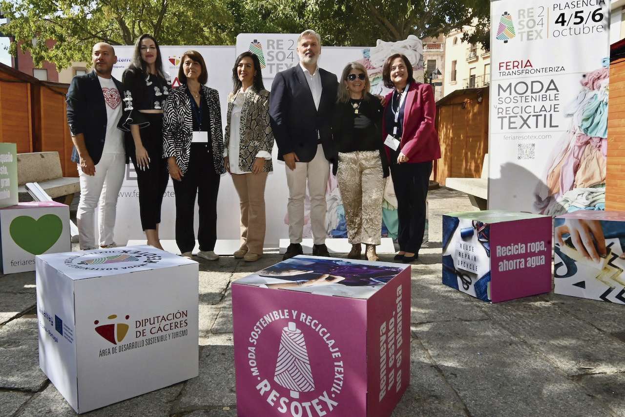 Plasencia acoge la Feria transfronteriza de moda sostenible y reciclaje textil ‘Resotex 2024’, promovida por la Diputación de Cáceres
