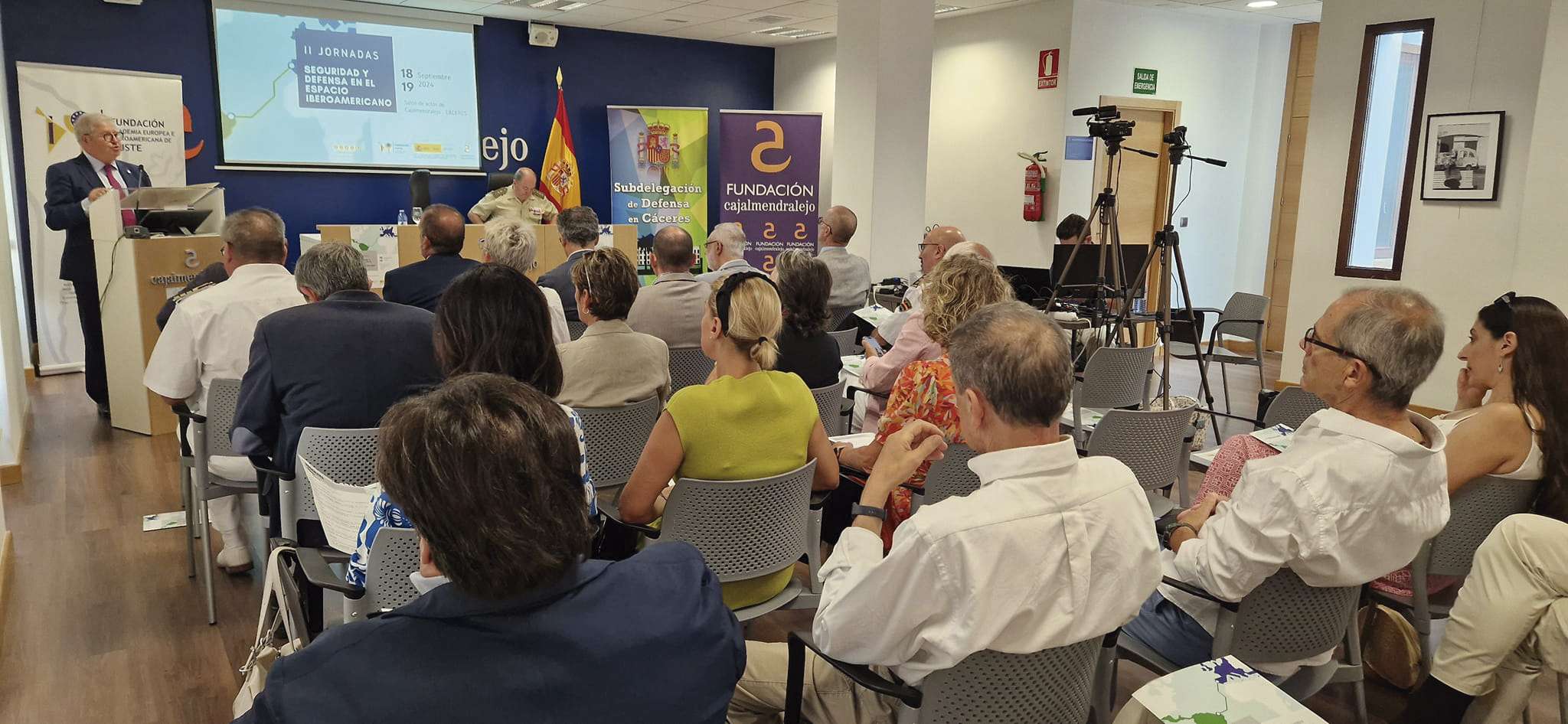 La Fundación Yuste y el Ministerio de Defensa analizan el papel de las Fuerzas Armadas en Iberoamérica