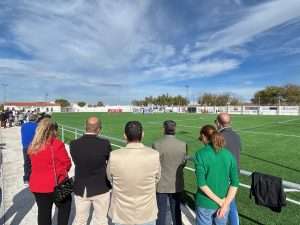 La localidad pacense de La Haba cuenta con un nuevo campo de fútbol de césped artificial