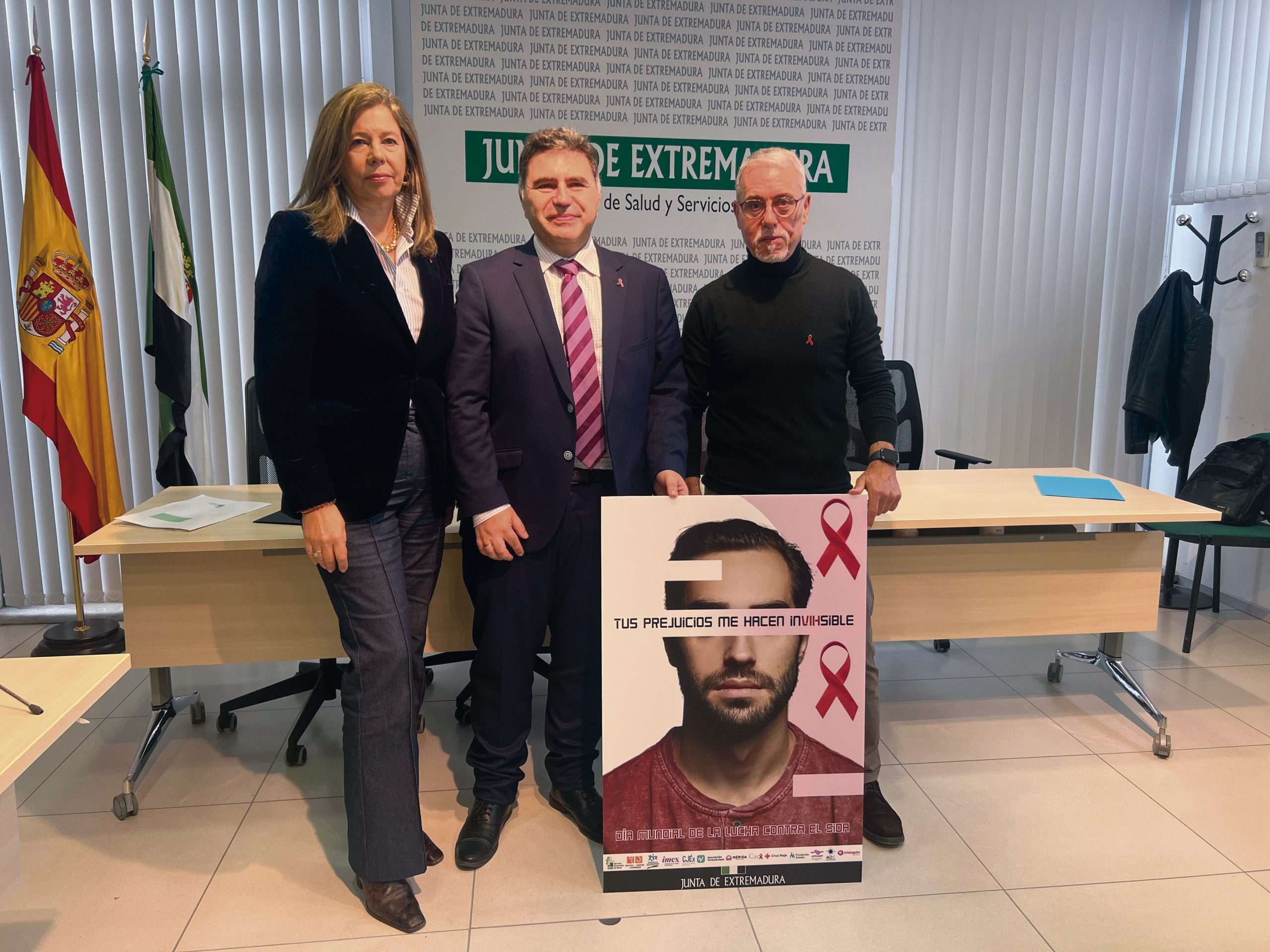 La Junta de Extremadura se suma a la celebración del Día Mundial de la Lucha contra el Sida