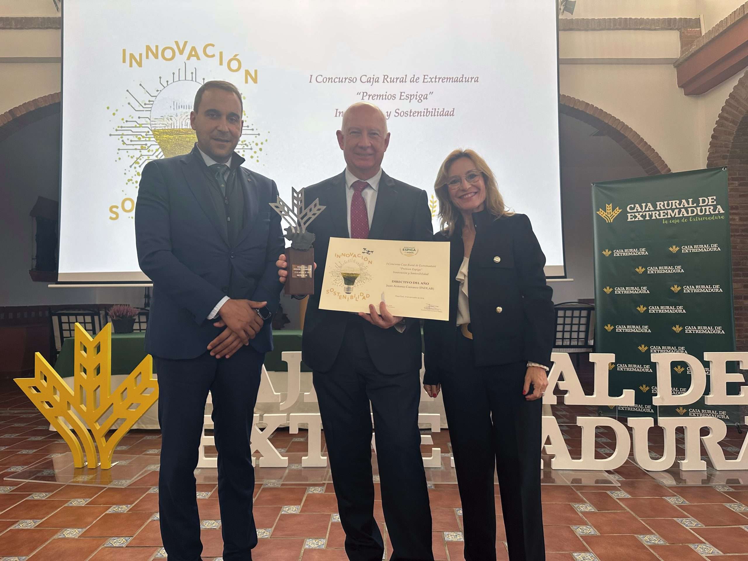 Caja Rural de Extremadura entrega los Premios Espiga Innovación y Sostenibilidad