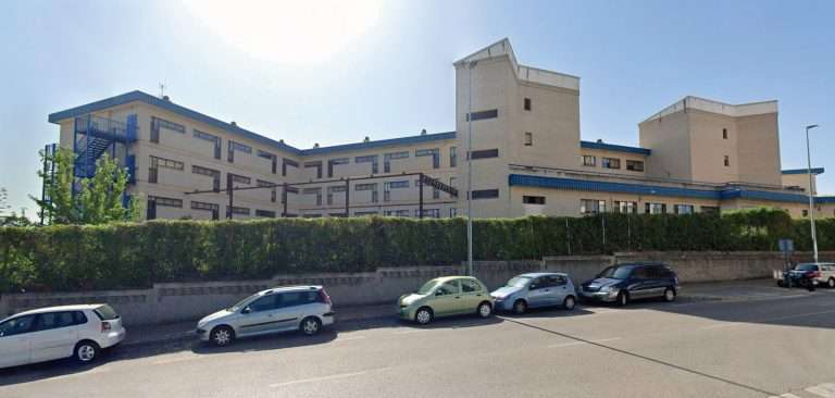 Los extremeños enfermos con ELA ya pueden solicitar la ayuda de 2.000 euros que ofrece la Junta de Extremadura