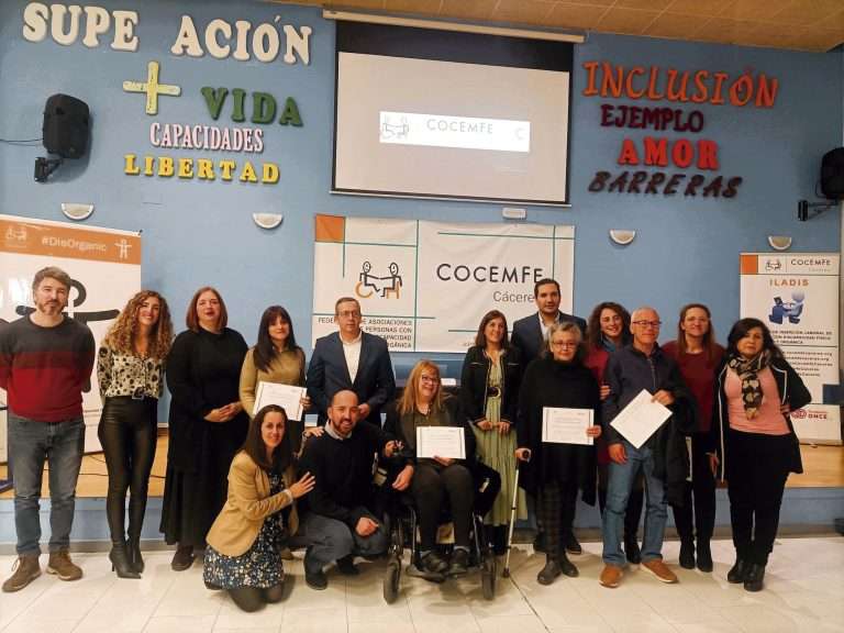 Cocemfe Cáceres clausura una nueva edición del proyecto Iladis