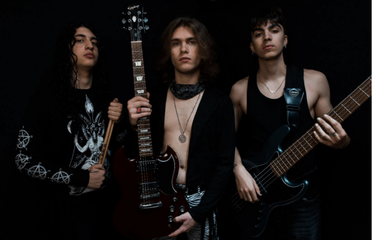 La joven banda pacense de rock 'The Black-Suited Ladies' se asienta en el panorama musical de la región