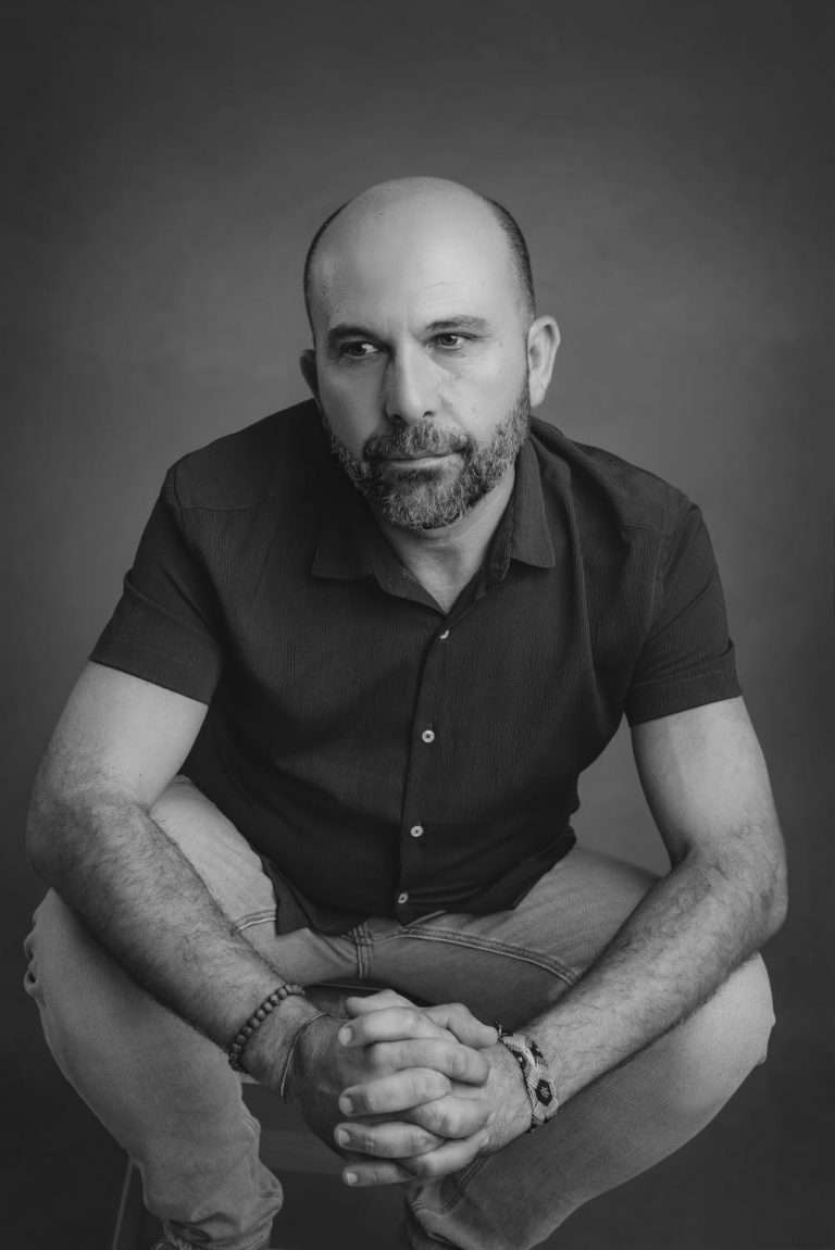 Julio Benítez Cortés gana el Premio latinoamericano de literatura con perspectiva de género en Poesía contemporánea 2024