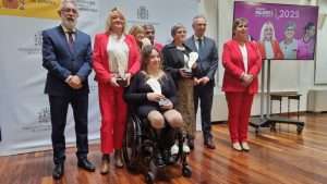 La Delegación del Gobierno en Extremadura entrega los premios 'Mujeres que rompen' 2025