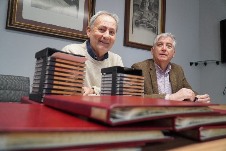 El Museo de Olivenza cede el fondo 'Ricardo Martínez Teodoro' al Centro de Documentación e Imagen de Extremadura