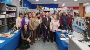 La familia Sayago Bolaños celebra 50 años de trayectoria comercial en Ribera del Fresno