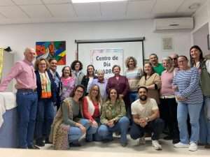 La asociación Amadrovi refuerza su labor contra las adicciones en Villafranca de los Barros: “Cuanto antes pidas ayuda, antes te sentirás libre”