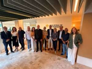 Caja Rural de Extremadura inaugura en Cáceres una oficina moderna, accesible y sostenible