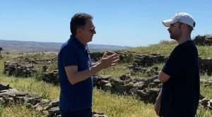 El Oppidum de Hornachuelos, más cerca del gran público gracias a una visita divulgativa guiada por Alonso Rodríguez Díaz