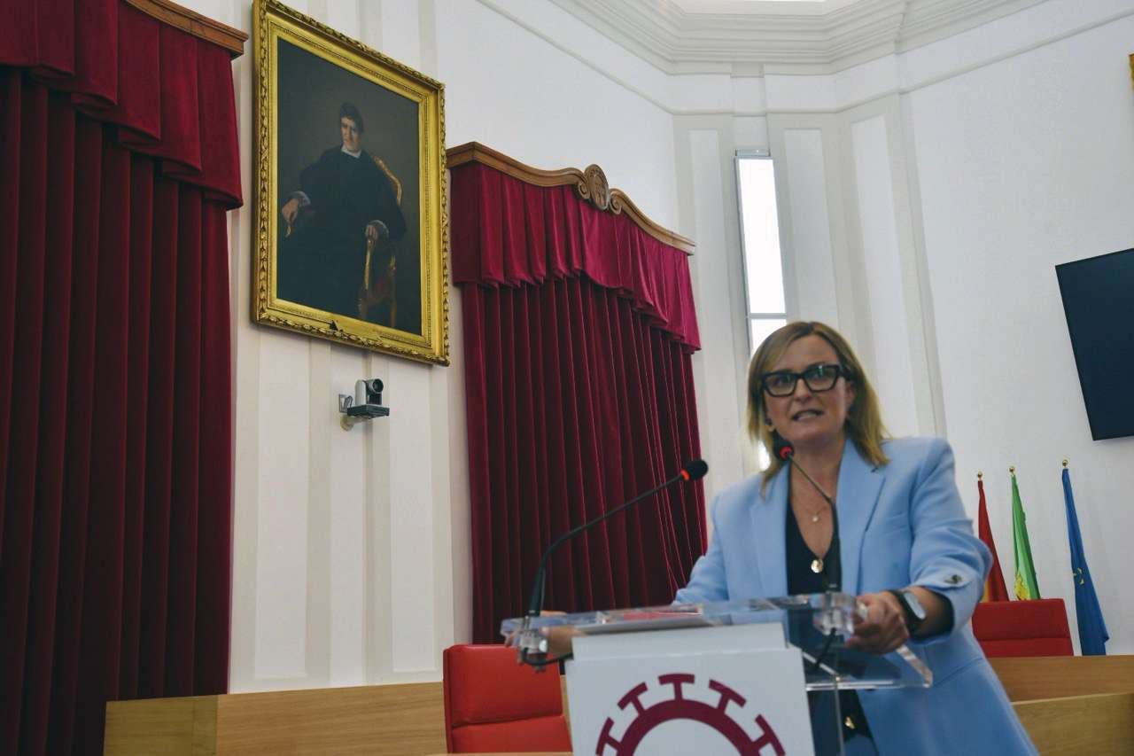 La Asamblea de Extremadura acoge un ciclo de conferencias sobre José María Calatrava