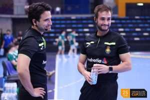 Daniel Toro, con raíces en Ribera del Fresno, se incorpora a la élite arbitral del balonmano español