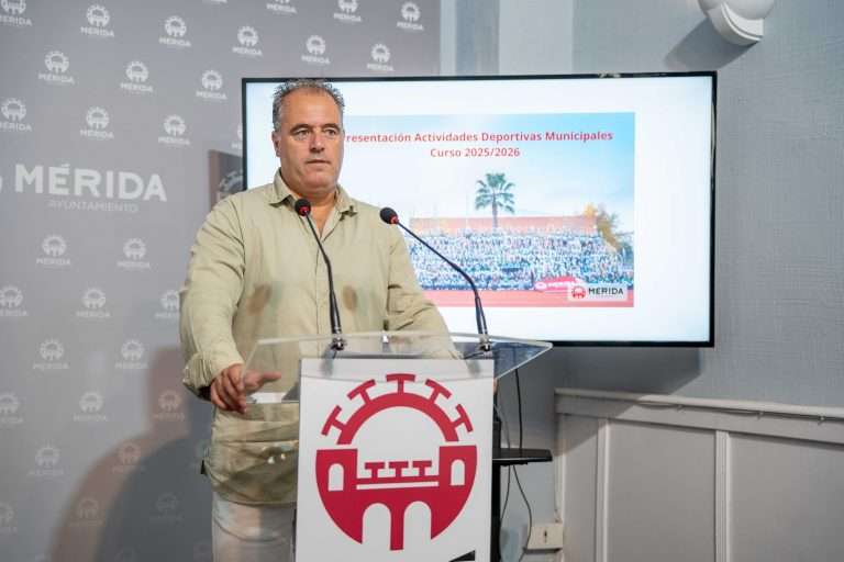 El Ayuntamiento de Mérida presenta el Programa Deportivo Municipal para la temporada 2025/2026