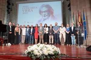 El colombiano Pablo de Greiff recibe el Premio Conchita Viera 2025 de la Diputación de Cáceres