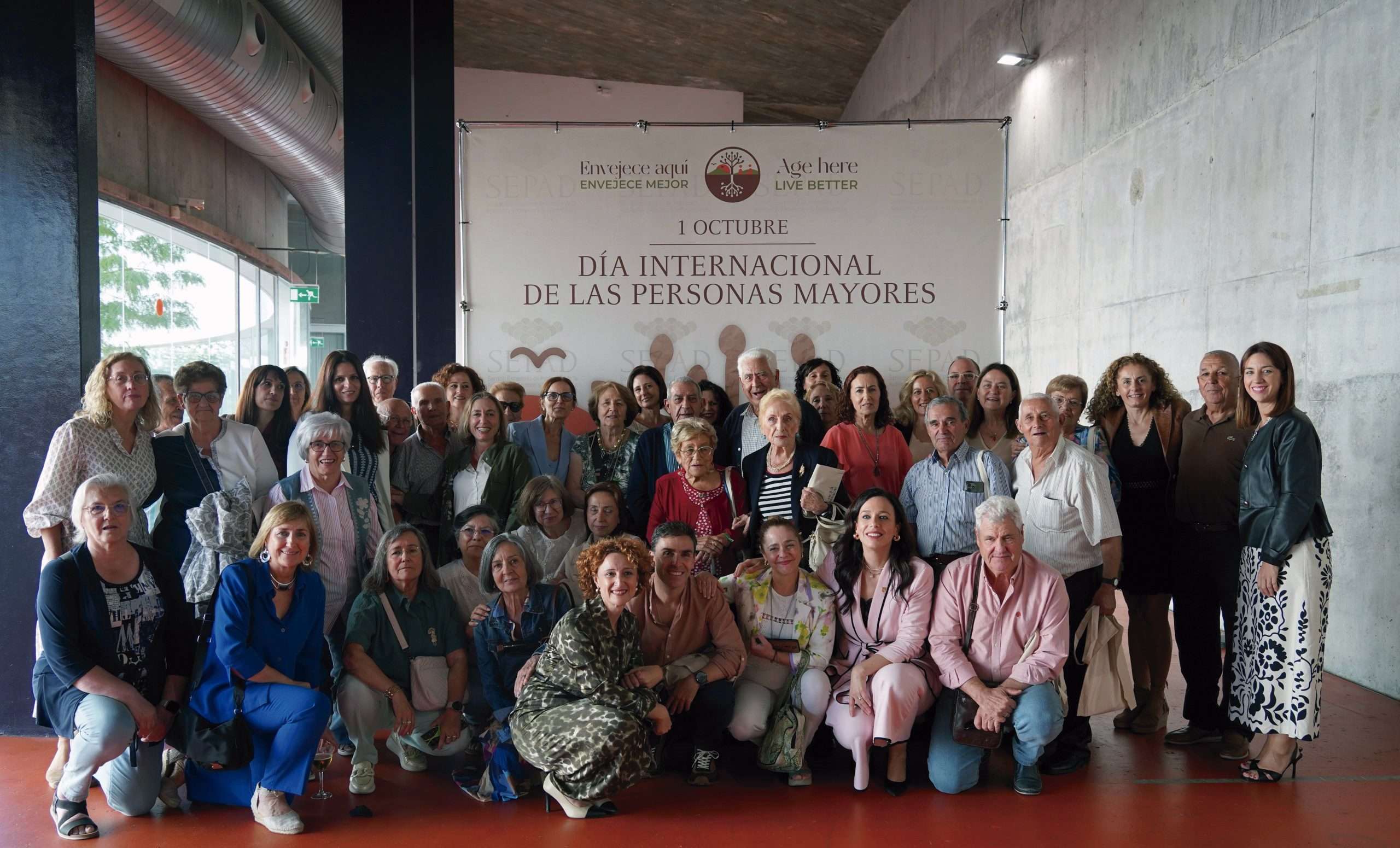La Junta de Extremadura fortalece su compromiso con el envejecimiento activo con la campaña ‘Envejece aquí, envejece mejor’