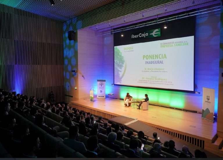 La empresa familiar extremeña reivindica su peso como motor económico y social de la región