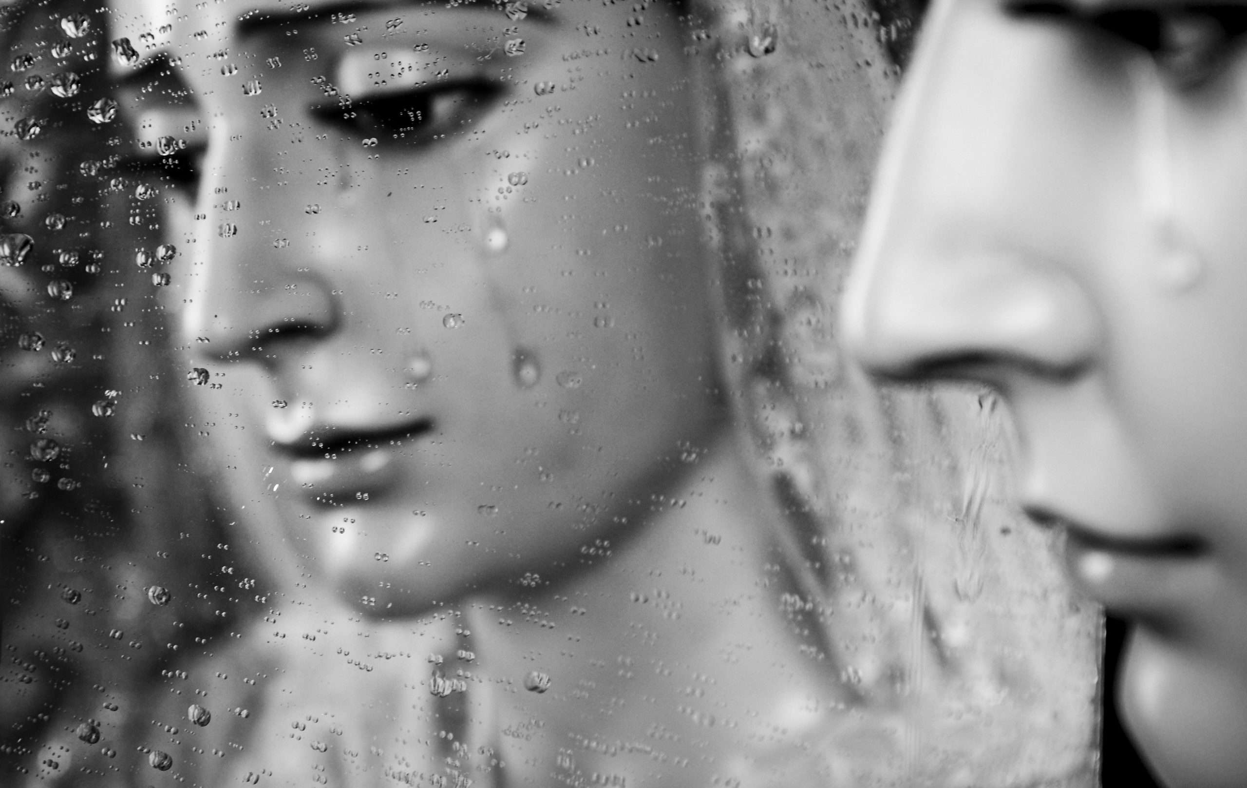 Genaro González y Francisco Jesús Pérez presentan 'Arte en imágenes', un libro que captura la esencia de la Semana Santa en Jerez de los Caballeros