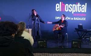 Amalia Toboso presenta su nuevo disco en el Hospital-Centro Vivo de Badajoz