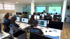 CaixaBank incluye a tres centros extremeños de FP entre los más innovadores de España