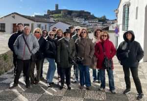 Baeturia Ribera recorre Almonaster la Real en una nueva salida cultural centrada en el patrimonio histórico andaluz