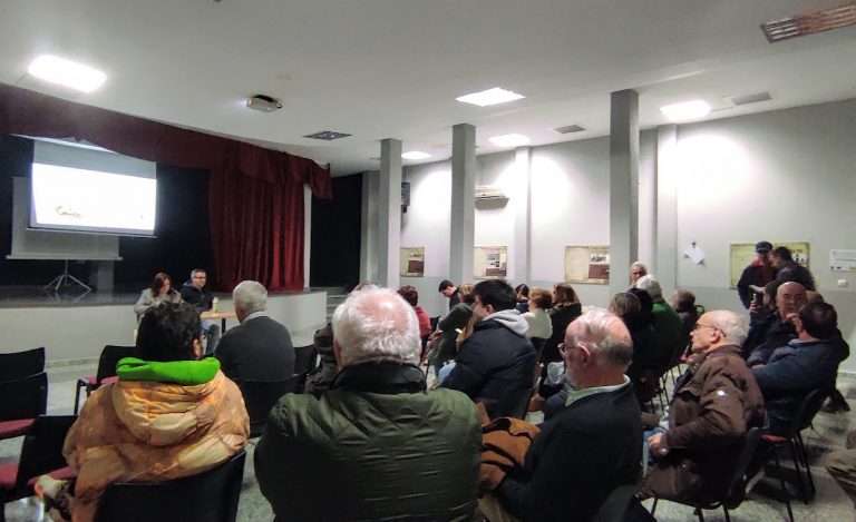 Ribera del Fresno acoge las Jornadas de Memoria Democrática con la presentación del libro 'Extremadura contra el olvido' y la exposición sobre los fusilamientos de Badajoz