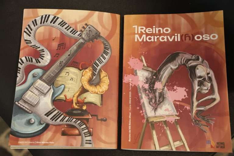 Alumnos del instituto Reino Aftasí de Badajoz crean la revista '1 reino maravil(h)oso'