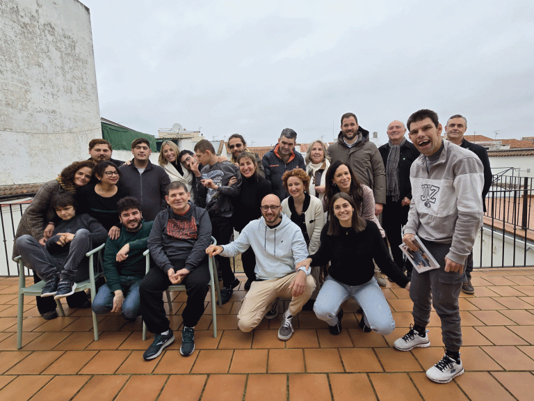 El programa ‘Mi casa’ impulsa en Montijo la vida independiente de personas con discapacidad intelectual gracias al apoyo del Sepad y Plena inclusión