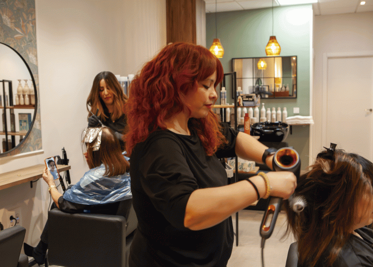 Fundación La Caixa facilita un millar de empleos a personas vulnerables en Extremadura durante 2025