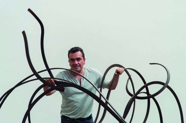 César David. Escultor sin fronteras